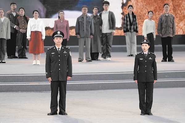 “抱树女孩”重遇抗洪英雄 峡江记忆令人动容