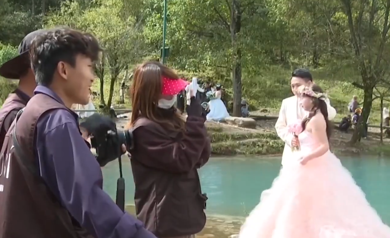 丽江旅拍婚礼做成超10亿元新生意