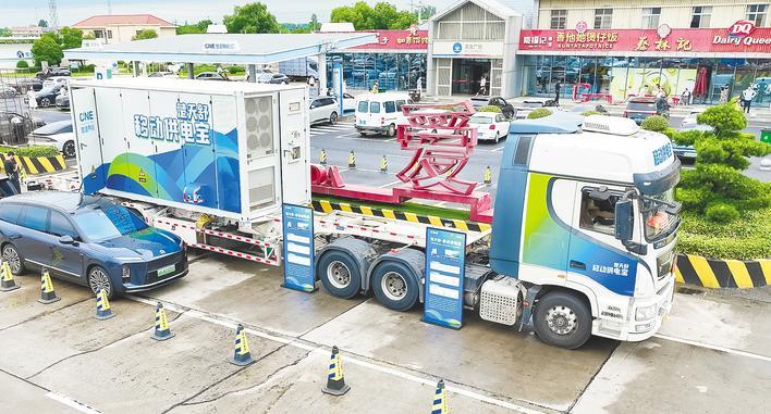 湖北百余对高速服务区 便利店商品“同城同价”