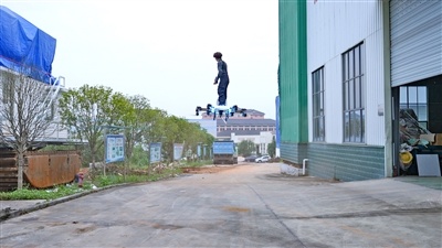 神奇阿宇的大山和天空