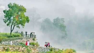 烟雨入梯田 山水润蕲春