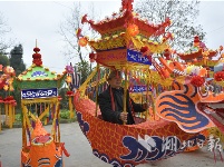 恩施：扎彩船 迎新春