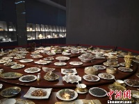 甘肃洮河石“做”百余道菜肴 荤素俱全造型逼真