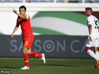 亚洲杯小组赛 中国2-1吉尔吉斯斯坦
