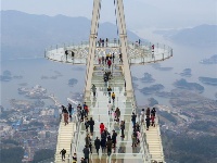 在湖北!全球最大单体玻璃观景平台迎客