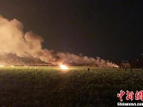 墨西哥燃料管道发生爆炸 现场火光冲天