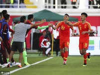 亚洲杯小组赛 中国2-1吉尔吉斯斯坦
