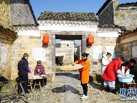 古村备年货 欢喜迎新春