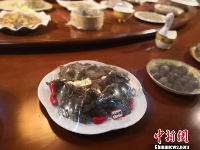 甘肃洮河石“做”百余道菜肴 荤素俱全造型逼真