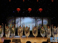 “欢乐春节”歌舞晚会在白俄罗斯举行