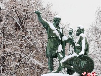 莫斯科一夜降雪量创下新纪录