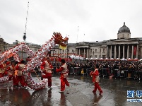 伦敦特拉法加广场举行盛大春节庆典