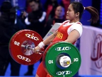 2019年举重世界杯邓薇包揽女子64公斤级冠军并打破三项世界纪录