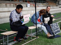 广州：节后用工荒 月薪一万没招到人