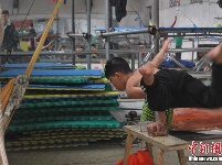 探访“中国杂技之乡” 客家孩子苦练“空中芭蕾”