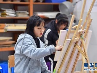 苗山脱贫影像志——苗乡女的读书梦