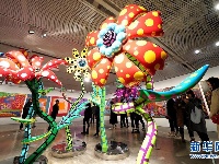 上海举办日本艺术家草间弥生大展