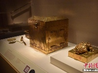 “凤舞紫禁：清代皇后的艺术与生活”展览登陆华盛顿