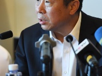 经济界别政协委员讨论政府工作报告