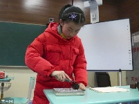 小学生活字印刷作文 吐槽爸妈代管压岁钱