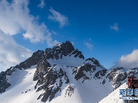 玉龙雪山风光无限