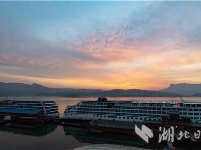 秭归港进出港游客持续增长