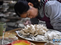 盛开在瓷器上的“牡丹”