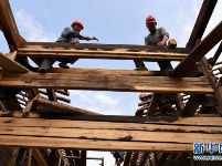 组图：能工巧匠“复活”明清徽派老建筑