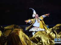 《丝路花雨》常态化演出助力敦煌文旅融合