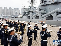 中俄“海上联合—2019”军事演习俄方参演舰艇抵达青岛
