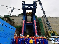 “华龙一号”全球首堆启动冷试 全面转入调试阶段