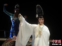 李玉刚诗意歌舞剧《昭君出塞》在北京演出