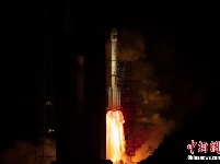 中国成功发射第二代数据中继卫星系统首星