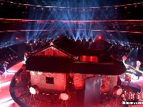 福建百年土楼上演“土楼光语”大秀