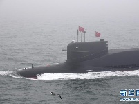 庆祝人民海军成立70周年海上阅兵活动举行