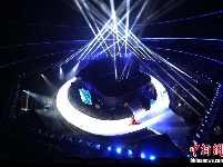 福建百年土楼上演“土楼光语”大秀
