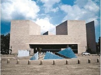 美籍华裔建筑大师贝聿铭逝世
