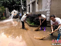 福建多地现强降雨 转移危险区域民众五千余人次