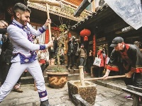 敞开山门拥抱世界 恩施海关挂牌开关