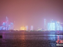 浙江杭州上演亚洲美食节主题灯光秀