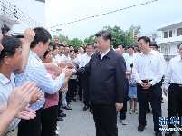 习近平深入赣南老区考察调研