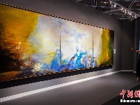 清雍正青花折枝花果纹大尊亮相佳士得香港春拍