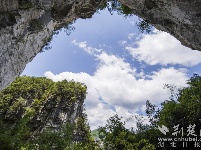 荆楚网再访“绝壁愚公”