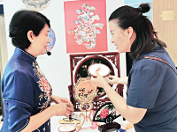 庆祝新中国成立70周年湖北专场新闻发布会频现“武汉元素”