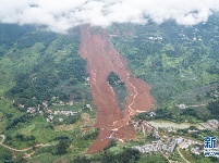 贵州水城“7·23”特大山体滑坡救援现场