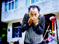 天不落水 绝壁徒步去寻水