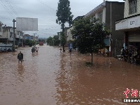 四川丹棱暴雨致农田民房被淹 7.38万余人受灾