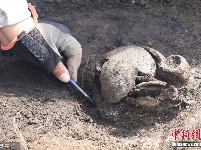 新疆哈密发现首个河湖沿岸青铜时代聚落遗址