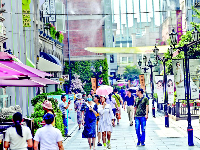 湖北多地高温天数为历史同期第一 武汉31天有28个高温日 