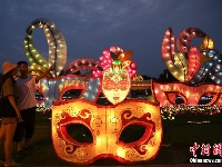 北京世界公园“梦幻仲夏狂欢季”点亮夏日夜生活